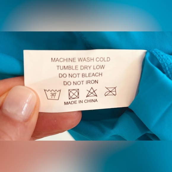 ZYIA Active Atomic Blue Panel Mesh Sport Tank Size Medium - Picture 7 of 8